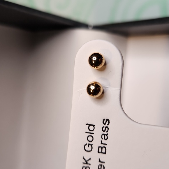 18K Over Brass Earrings 2 Pair - Picture 4 of 4